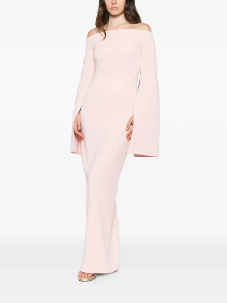 Rochie maxi Solace London cu umerii deschiși roz