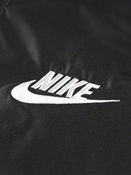 Kurtka dziecięca Nike czarna