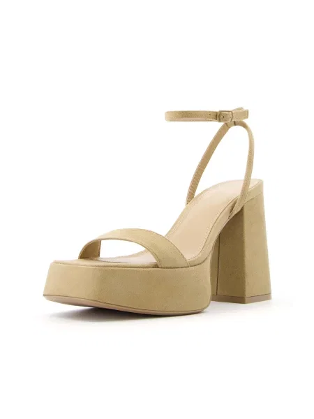 Bershka Sandale muștar galben