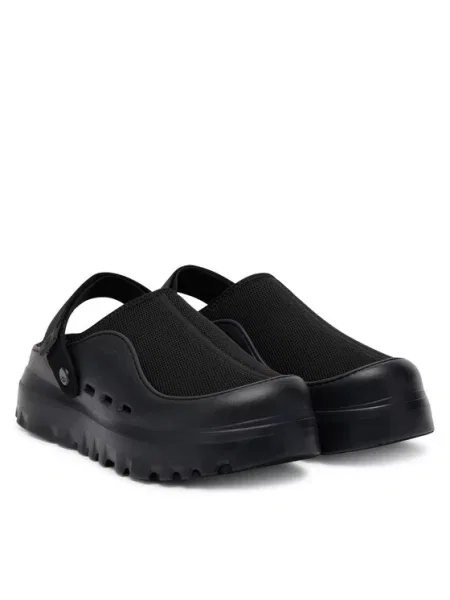 Ugg Natikači M Peakmod črna