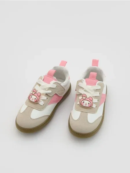 Кроссовки Reserved