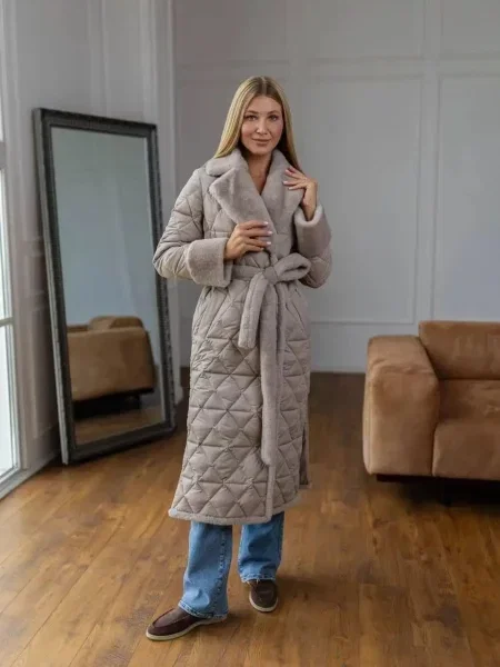 Утепленное пальто Uventum бежевое