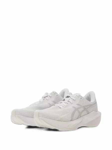 Sneakerși Asics Novablast alb
