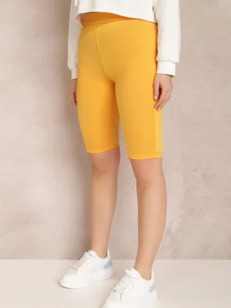 Pantaloni scurți Basyle portocalii