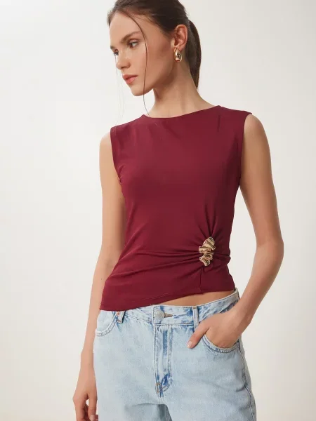 Happiness İstanbul Top vin roșu