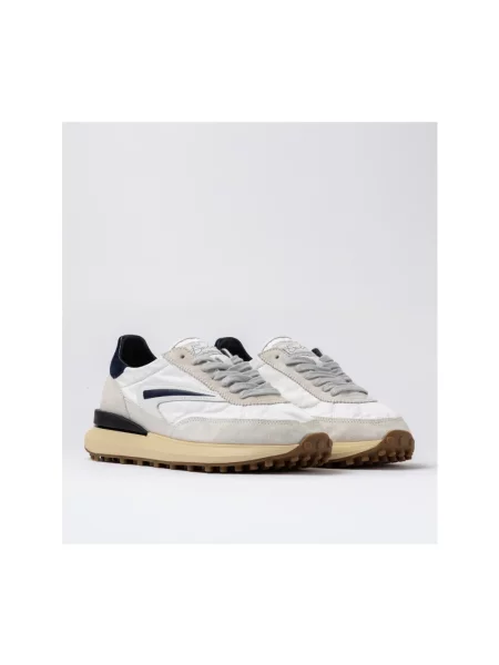 Sneakersy D.a.t.e.