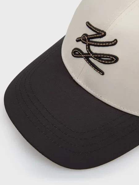 Кепка Karl Lagerfeld з автографом