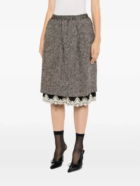 Fustă Bonbom cu model herringbone din dantelă negru