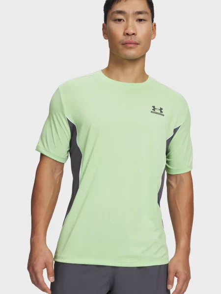 Коротка спортивна футболка Under Armour з коротким рукавом