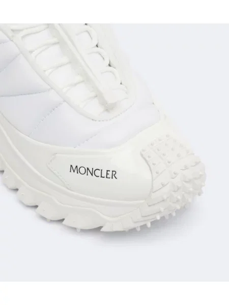 Sneakerși Moncler Trailgrip din piele alb