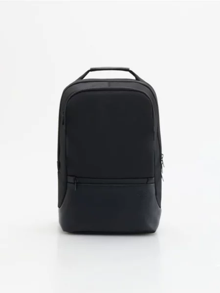 Reserved Rucsac încăpător cu mâner negru