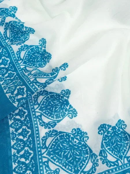 Fular Etro cu franjuri alb