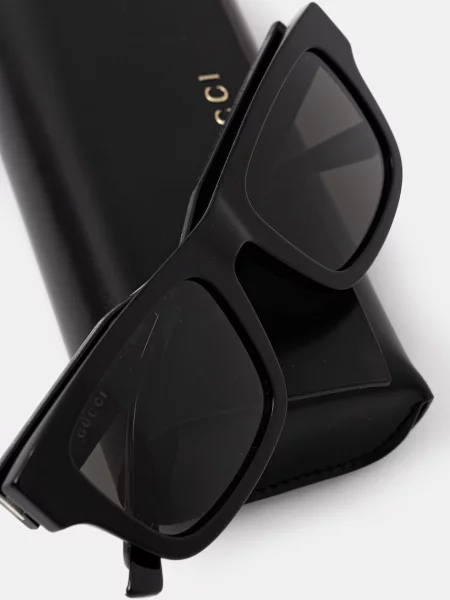 Солнцезащитные очки Gucci