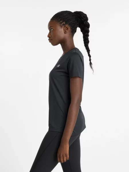 Футболка New Balance черная