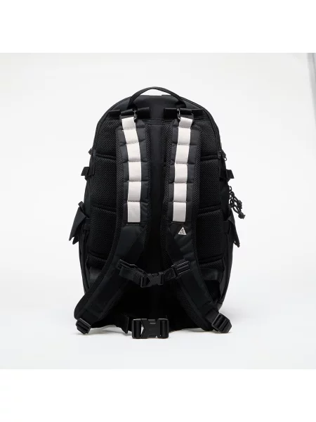 Nike Plecak Acg Daymax Z Kieszenią Na Laptopa schwarz czarny
