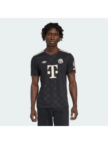 Koszulka FC Bayern z trzeciego zestawu czarna