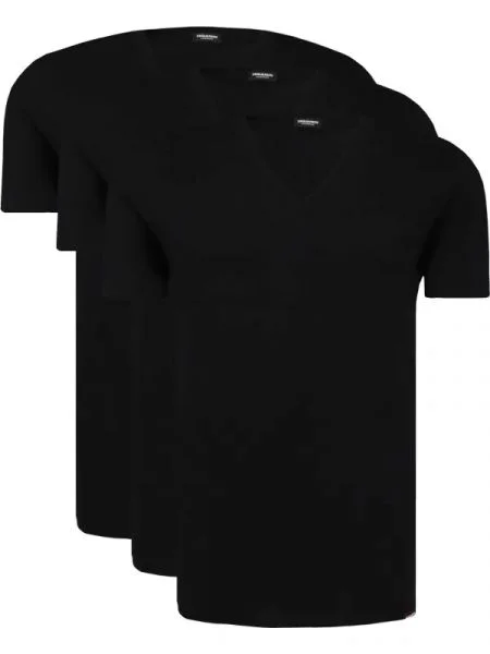 Tricou