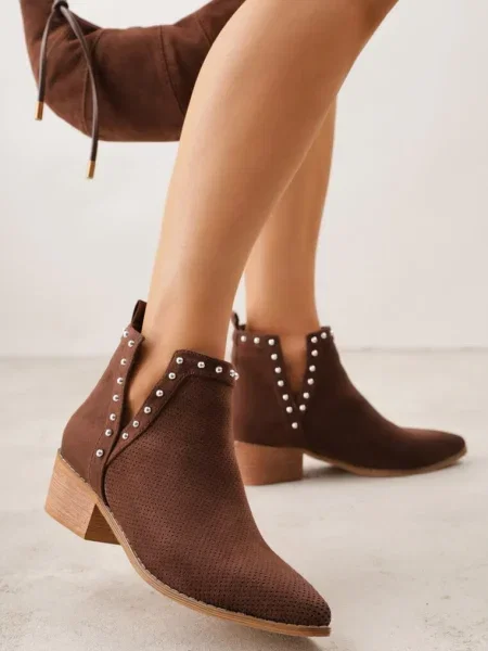 Botine maro