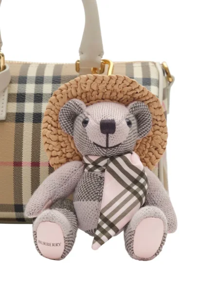 Prívesok Burberry ružová