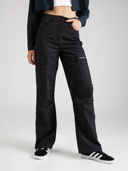 Kargo hlače Calvin Klein Jeans črna