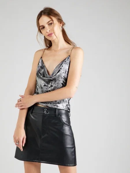 Тениска Guess с десен черно