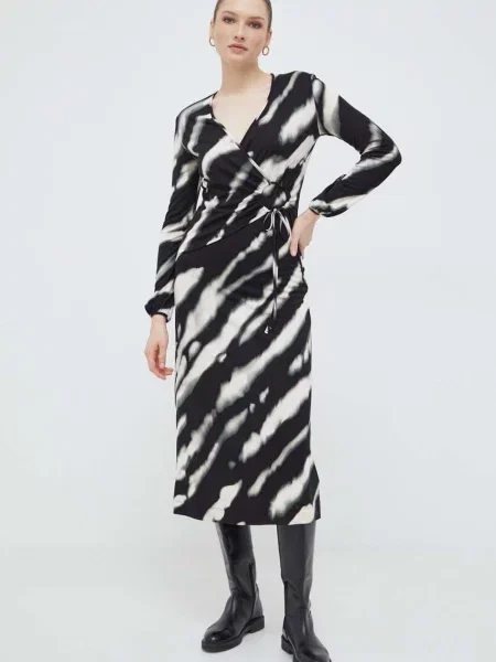 Weekend Max Mara rochie maxi evazati negru
