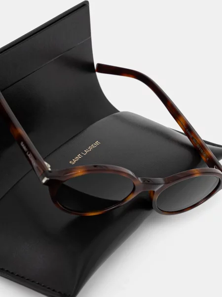 Óra Yves Saint Laurent barna