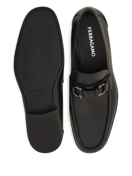 Loaferiai Ferragamo juoda