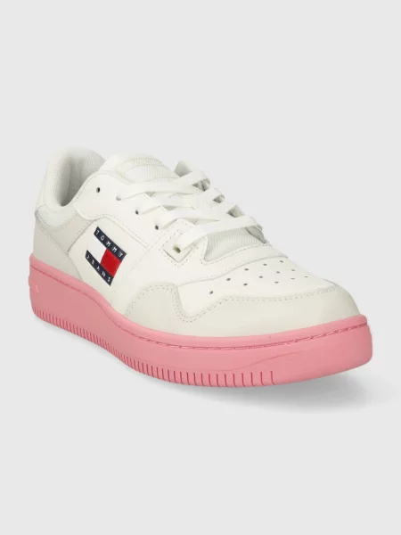 Tommy Jeans Usnjene superge TJW RETRO BASKET ESS bela