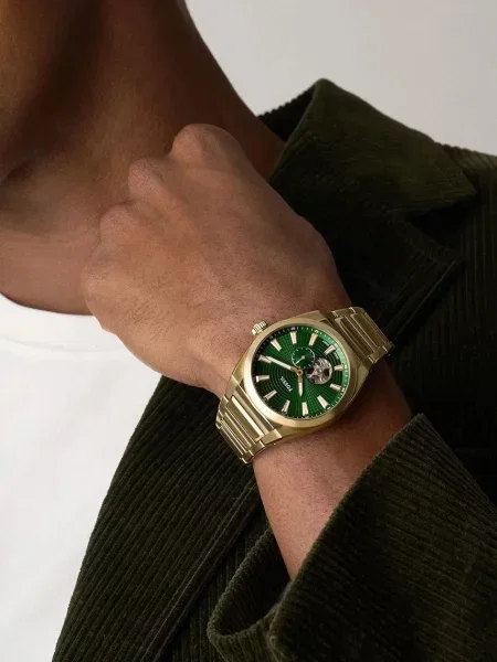 Годинник Fossil золотий