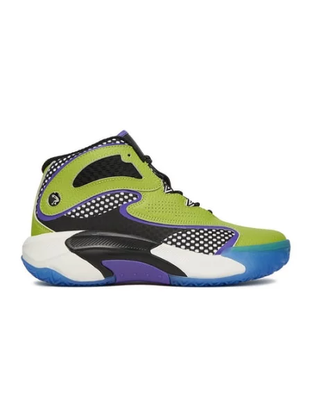Sneakersy