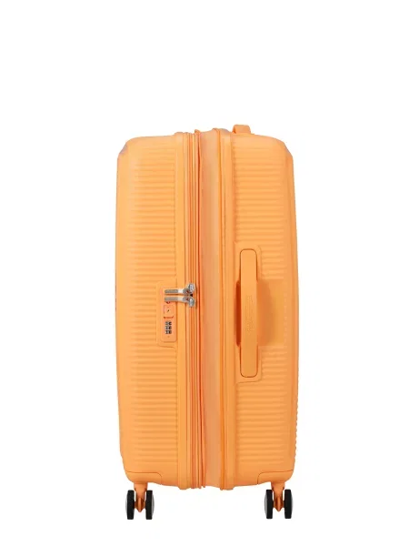 Чемодан American Tourister оранжевый
