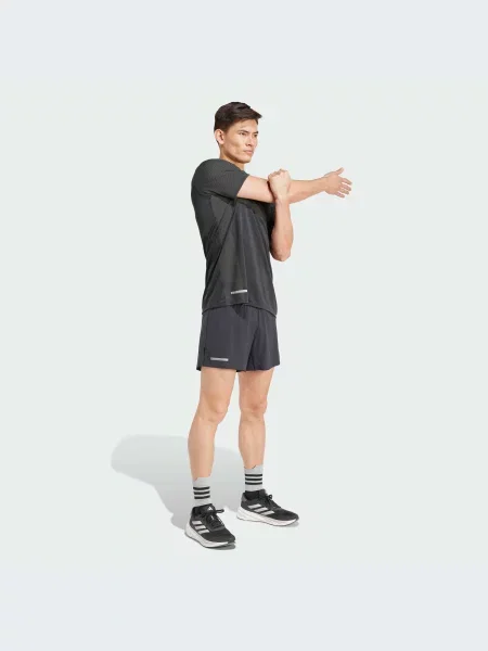 Adidas Шорти спортивні Перероблений чорний