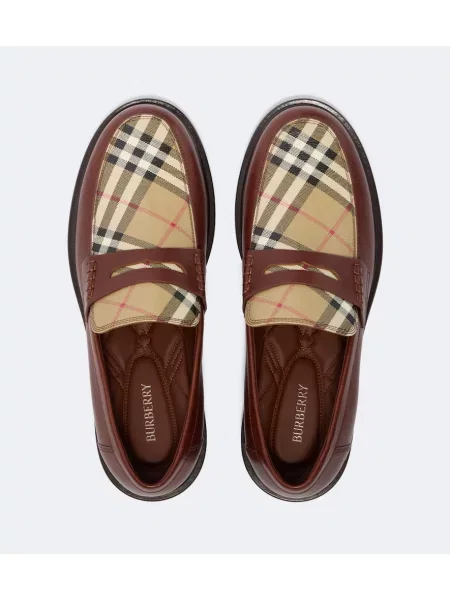 Usnjene loaferke Burberry s karirastim vzorcem rjava