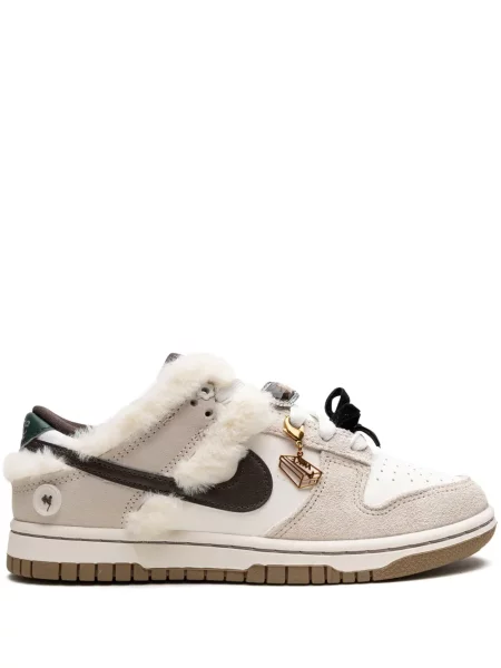 Sneakerși Nike Dunk nurcă