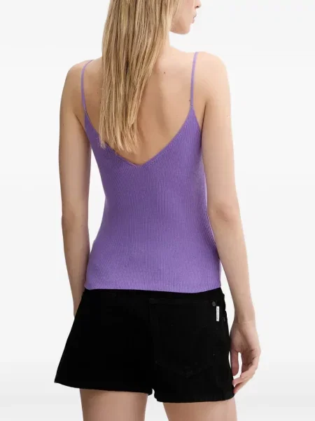 Top From Future cu decolteu în V violet