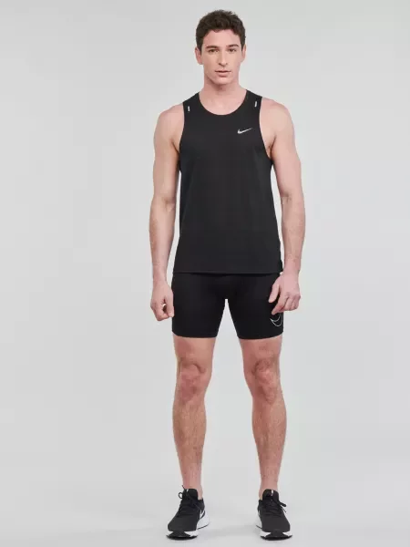 Kratak kratke hlače Nike crna