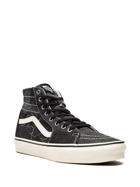 Siaurėjantys sportbačiai Vans juoda