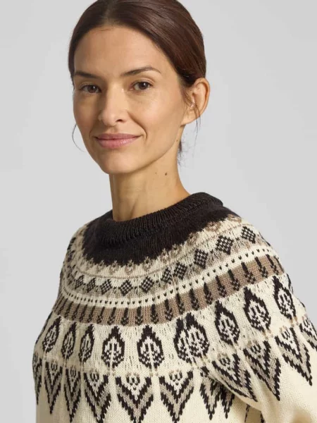 Sweter z wełny z norweskim wzorem model ‘SULA’ Dale Of Norway biały