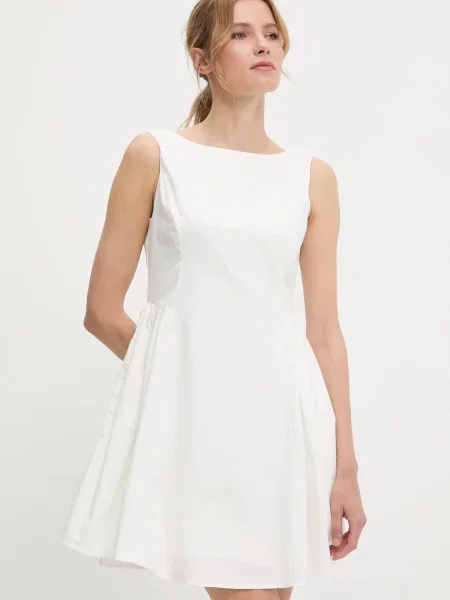 Answear Lab sukienka mini rozkloszowana biały
