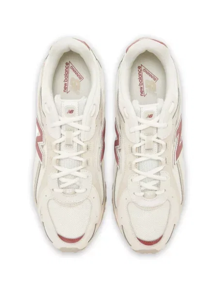 Șapcă New Balance cu broderie cu buline cu perforații gri