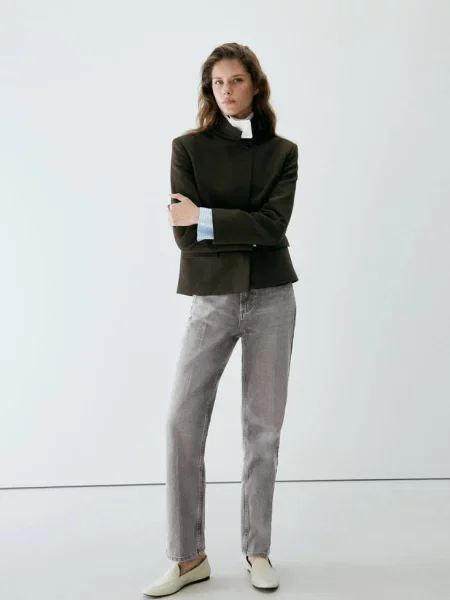 Dżinsy z wysokim stanem i prostymi nogawkami denim Kobieta 38 MANGO szary