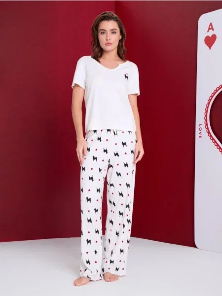 Двокомплектна піжама кремовий