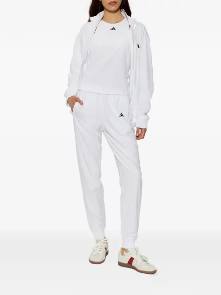 Pălărie Adidas cu dungi cu platformă din jerseu alb
