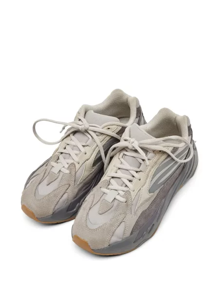Sneakerși Adidas Yeezy