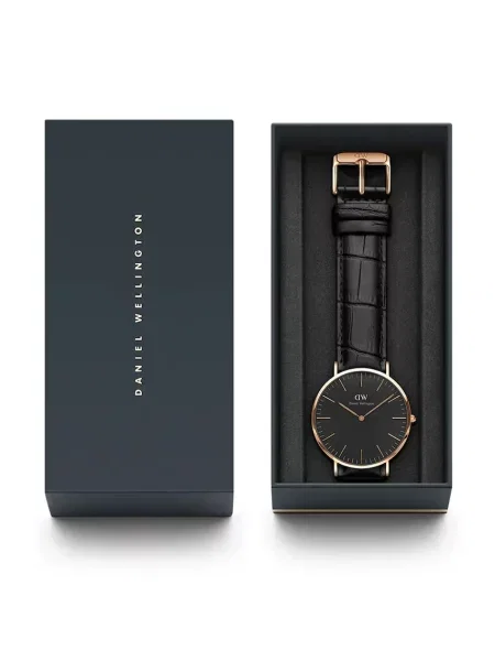 Часы Daniel Wellington черные