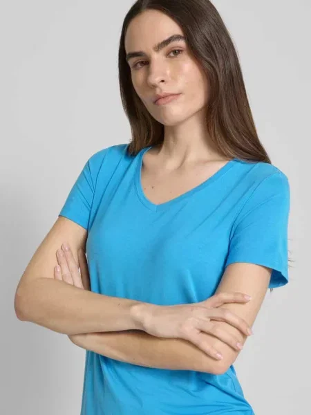 T-shirt z prążkowanym dekoltem w serek Schiesser niebieska
