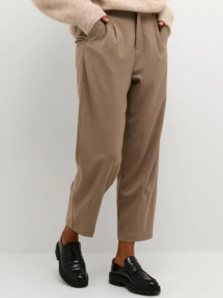 Kaffe Pantaloni cutați Merle deschis maro
