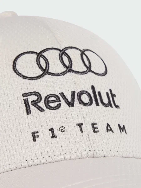 Кепка Adidas белая