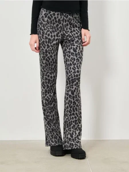 Розкльошені штани темно-сірий сірі